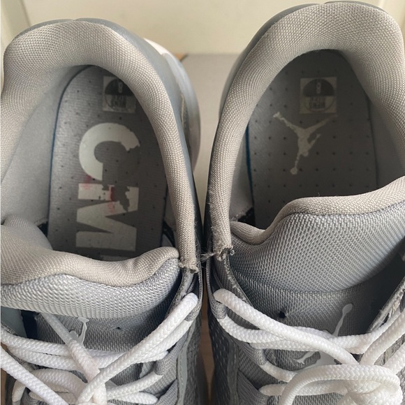 Nike Air Jordan 11 CMFT Low Cool Grey Men- Size 8 - Picture 2 of 11